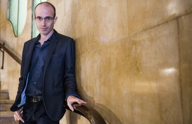 Yuval Noah Harari: «Los robots obligarán a las personas a reinventarse cada 10 años»