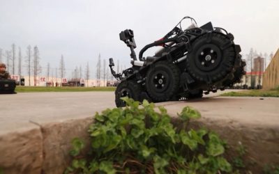 El Ejército chino muestra su nuevo robot desminador