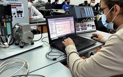 El 85% de los titulados en robótica industrial consiguen un empleo