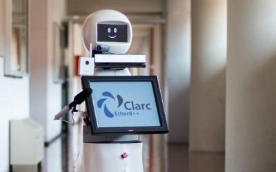 El robot creado en la Universidad de Málaga que permite a las personas aisladas por covid hablar con sus familiares