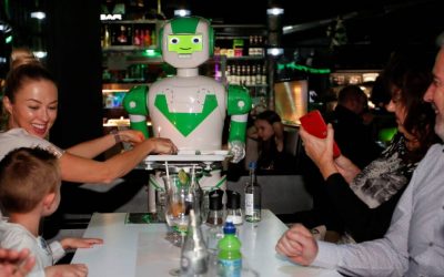 Los restaurantes del futuro serán más caros y estarán llenos de robots, pero eso será algo bueno