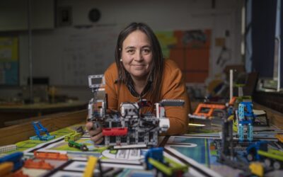 La profesora que fomenta la robótica desde las aulas