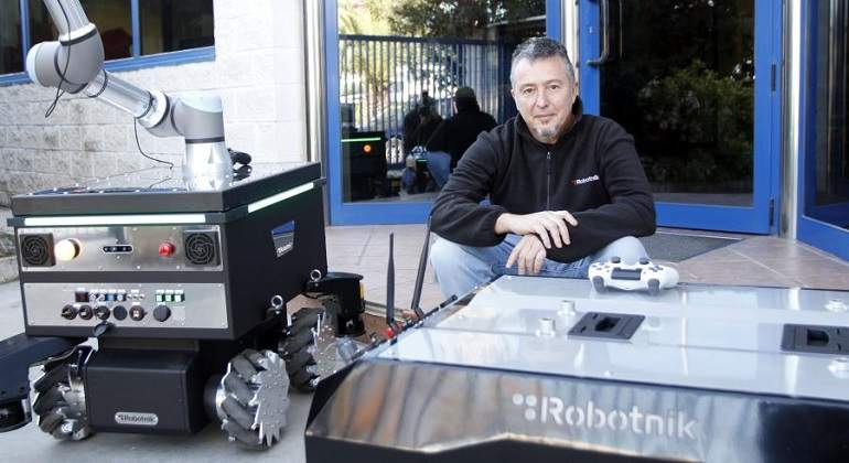 Robotnik impulsa sus robots para revisar redes eléctricas y transporte