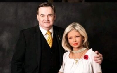 La increíble historia del hombre que se enamoró de un robot