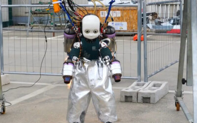 Diseñan robot humanoide que vuela como Iron Man para ayudar en desastres naturales