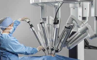 Da Vinci, el robot que imita los movimientos de los cirujanos para operar de forma remota