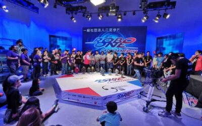 Robo-One Chile convocó a una veintena de robots en torneo de artes marciales