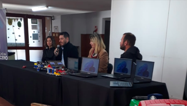 Educar Robótica llega primero a los docentes para ir luego a los barrios (aprendiendo fundamentos de ingeniería mecánica y electrónica)