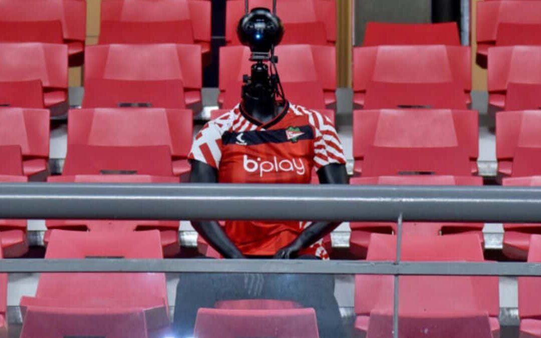 ¿Lo haría? Un robot para ver partidos de fútbol a través de realidad virtual