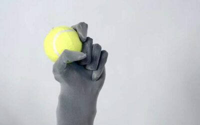 Así es Clone: la mano robótica que mejor imita los movimientos humanos