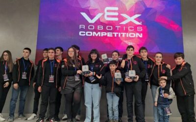 La escuela de Robótica Aula Maker de Castellón se clasifica para la final de VEX España