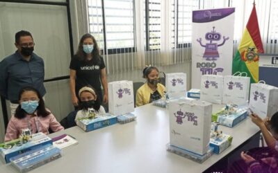 Agetic y Unicef Bolivia lanzan cursos gratuitos de robótica para reducir la brecha de género en tecnología