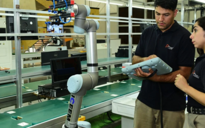 Smart factory: qué se produce en la primera fábrica argentina operada por robots