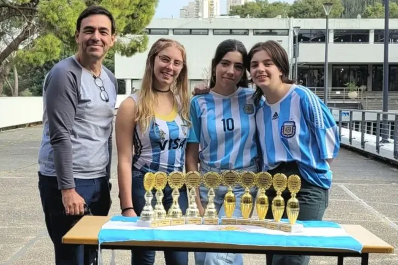 Un equipo femenino argentino ganó el mundial de robótica en Israel