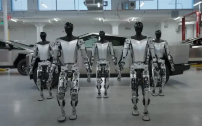 El Tesla Bot se actualiza: esto es todo lo nuevo que puede hacer el robot humanoide que todo el mundo espera