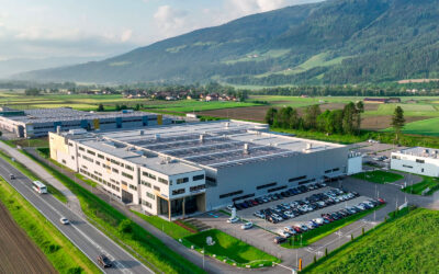 Robótica y automatización de alta tecnología: Lindner celebra la apertura de su nueva sede de reciclaje