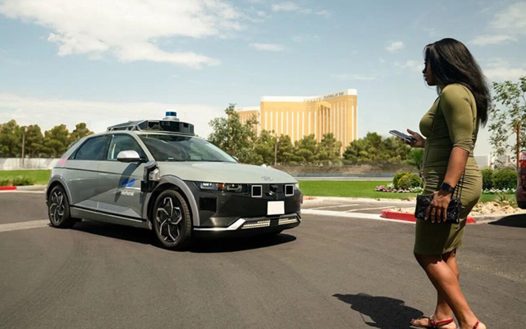Las Vegas ya tiene taxis robot funcionando de manera regular: cómo funciona la flota de robotaxis autónomos controlados por IA
