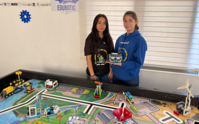 Danna Chávez Romero y Sofía Castro Boso: “Las jóvenes en robótica podemos aportar soluciones sencillas innovadoras a grandes desafíos”