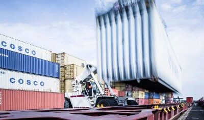 Puerto de Hamburgo: HHLA presenta investigación sobre uso de la robótica móvil en la manipulación ferroviaria