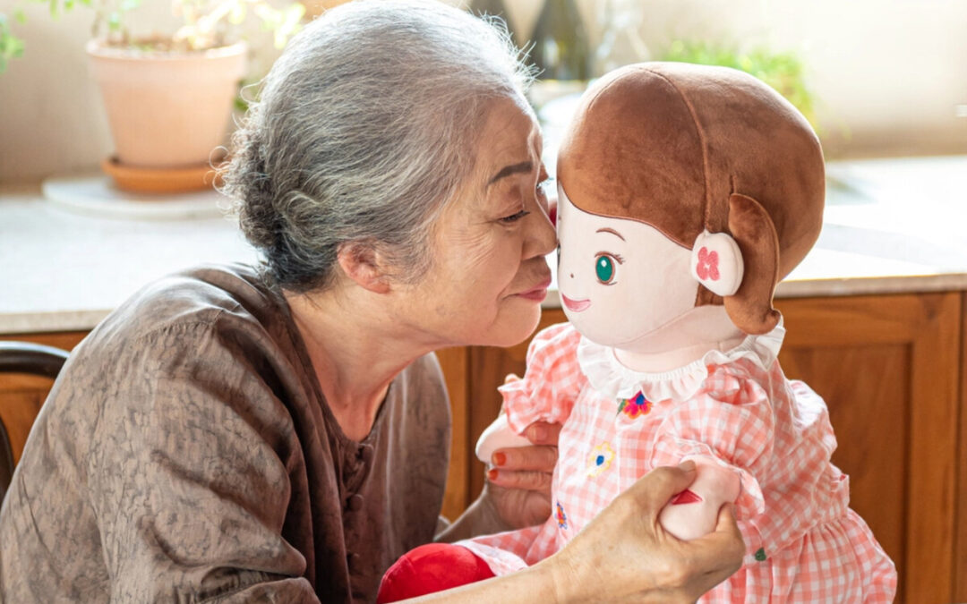Corea del Sur tiene un enorme problema con los abuelos y la soledad. Los robots con IA han llegado para intentar ayudar