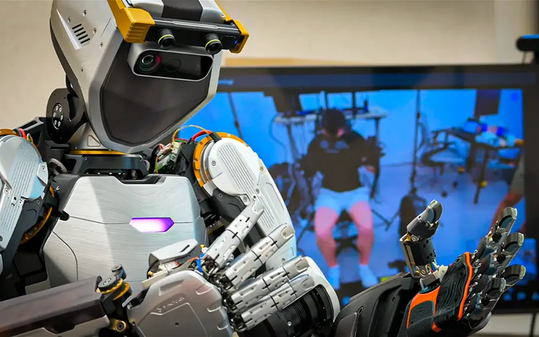 Un robot humanoide rompe las barreras: el movimiento de sus manos es natural y realista
