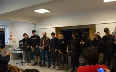 Inician programa escolar de robótica y energías renovables en Liceo Presidente Balmaceda de Curacaví