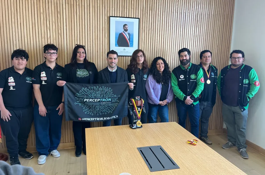 Equipo de robótica de Calle Larga visitó el ministerio de ciencias