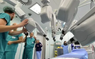 La cirugía robótica crece en Italia, pero preocupa su costo