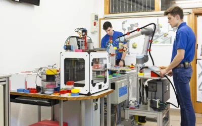 Universal Robots fomenta la formación en automatización industrial y robótica colaborativa